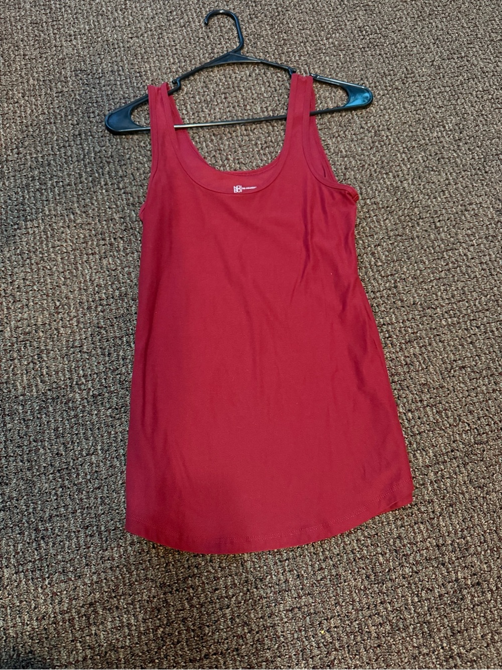 No Boundaries Red Scoop Neck Tank Top